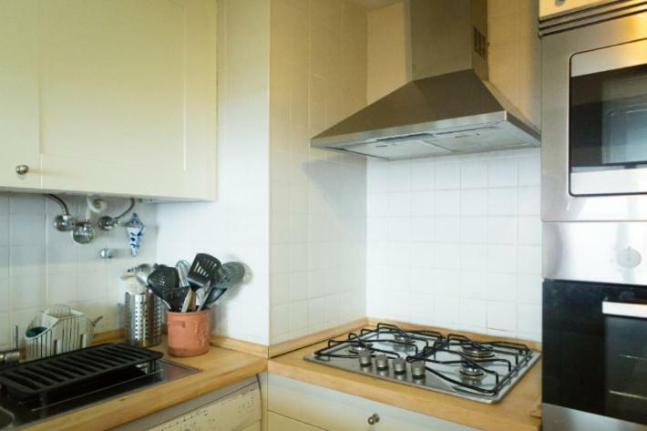 פונשל Apartment W Stunning View - Marina - Free Parking & Ac מראה חיצוני תמונה